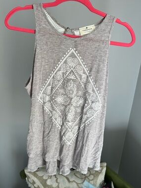 Threads Studio Women's Heather Grey Graphic Boho Tank Top Size Medium